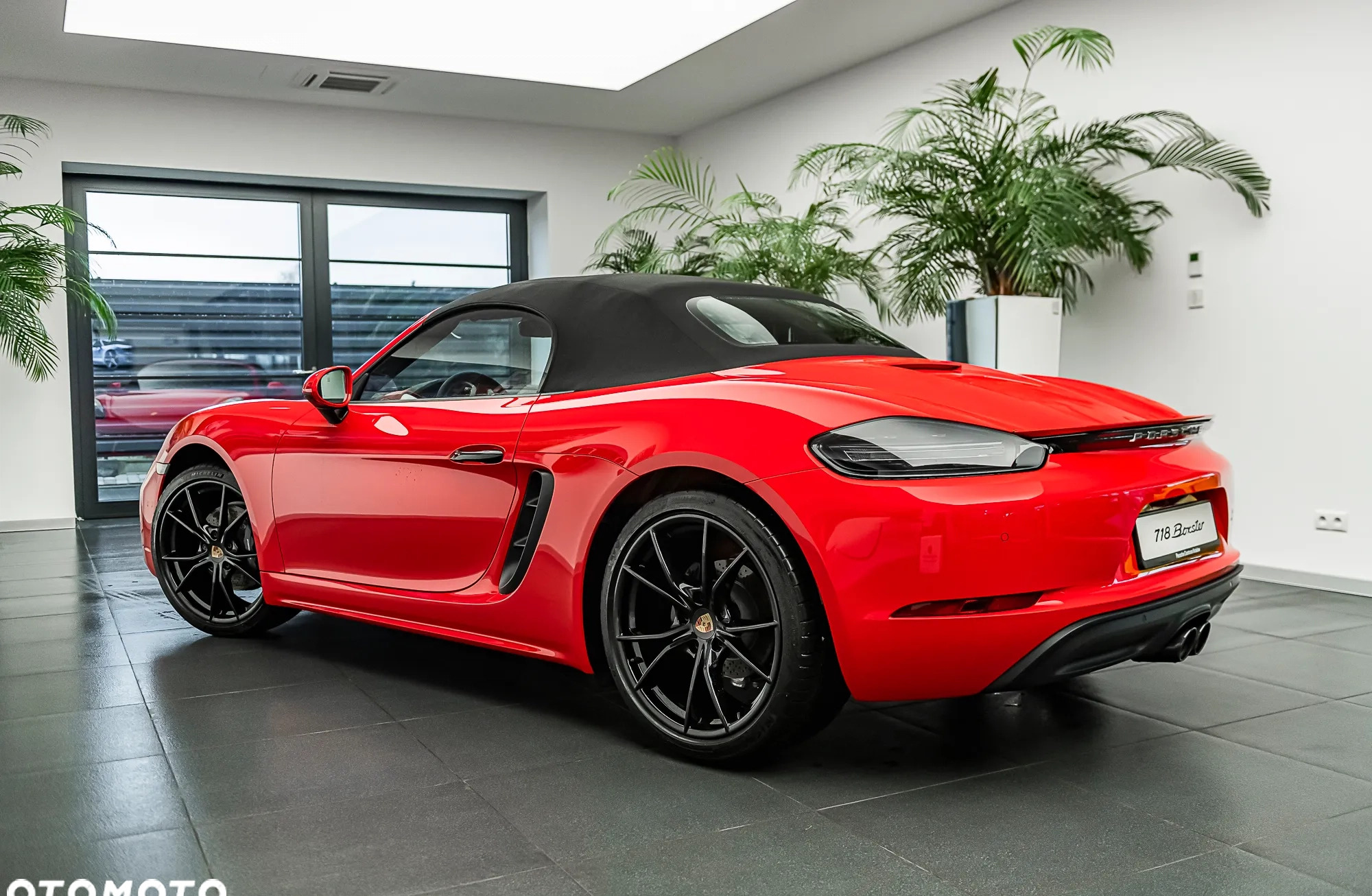 Porsche 718 Boxster cena 411236 przebieg: 10, rok produkcji 2023 z Kcynia małe 154